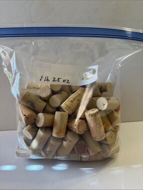 Bag of Mixed Wine Corks Beige and Natural Tones 1 lb 3.5 oz